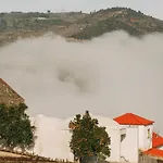 Ventozelo & Quinta מלון 4*