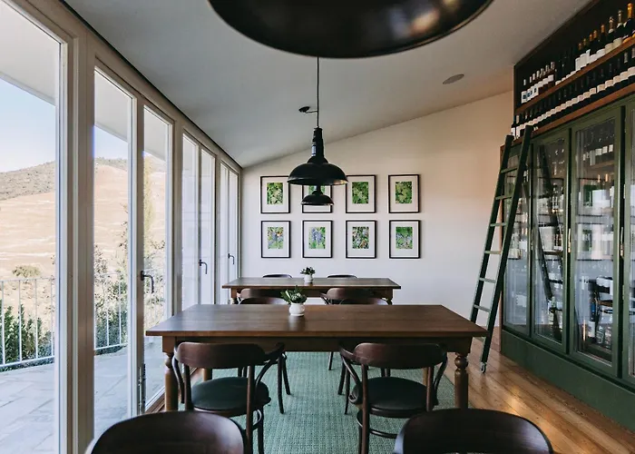 Ventozelo & Quinta 4*